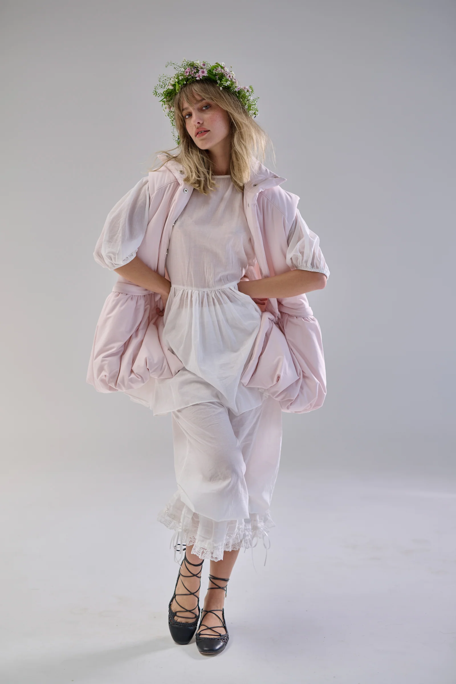 En Pointe Puffer Vest - Image 23