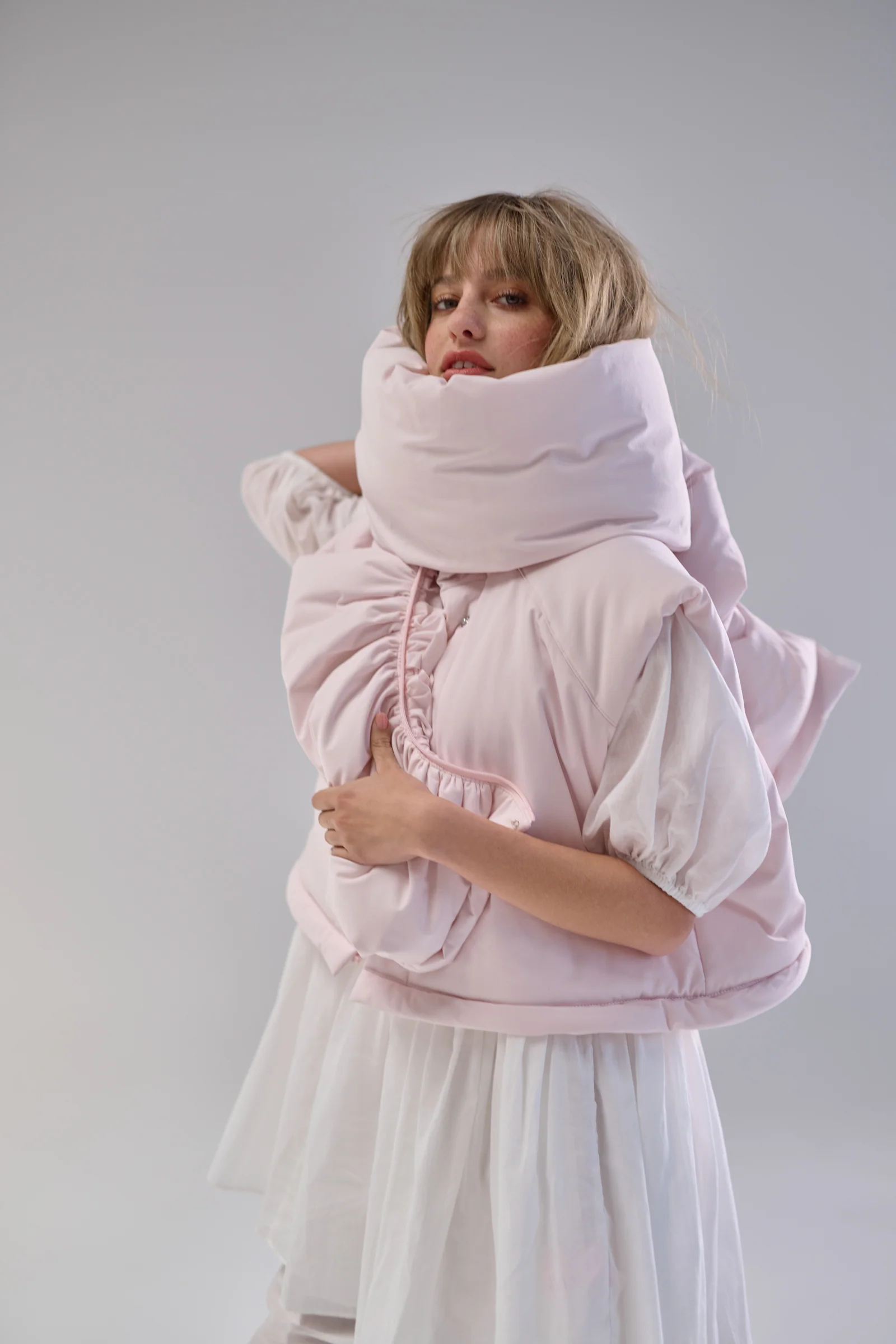 En Pointe Puffer Vest - Image 25
