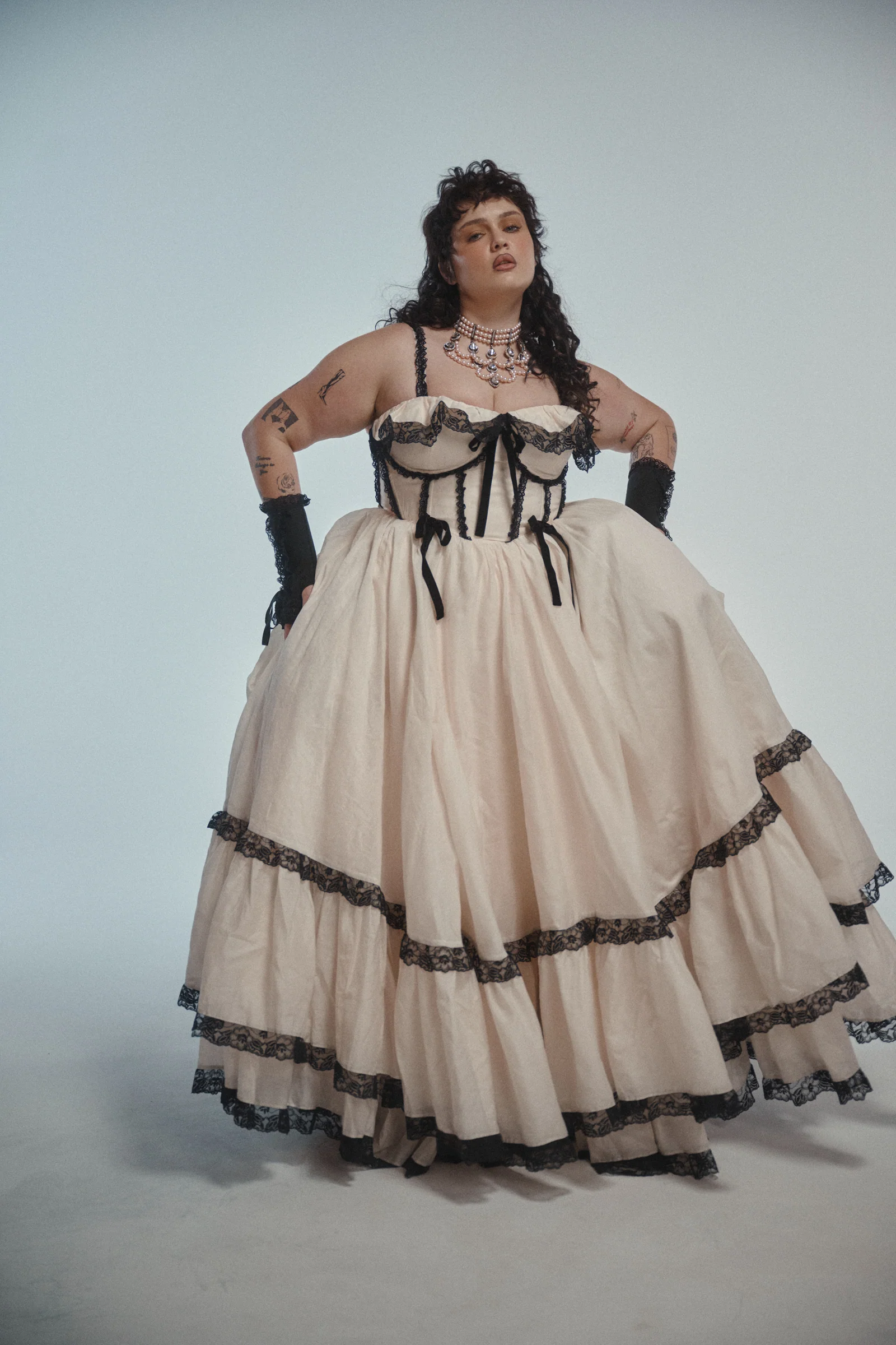 The Cabaret For Lovers Gown - Image 2