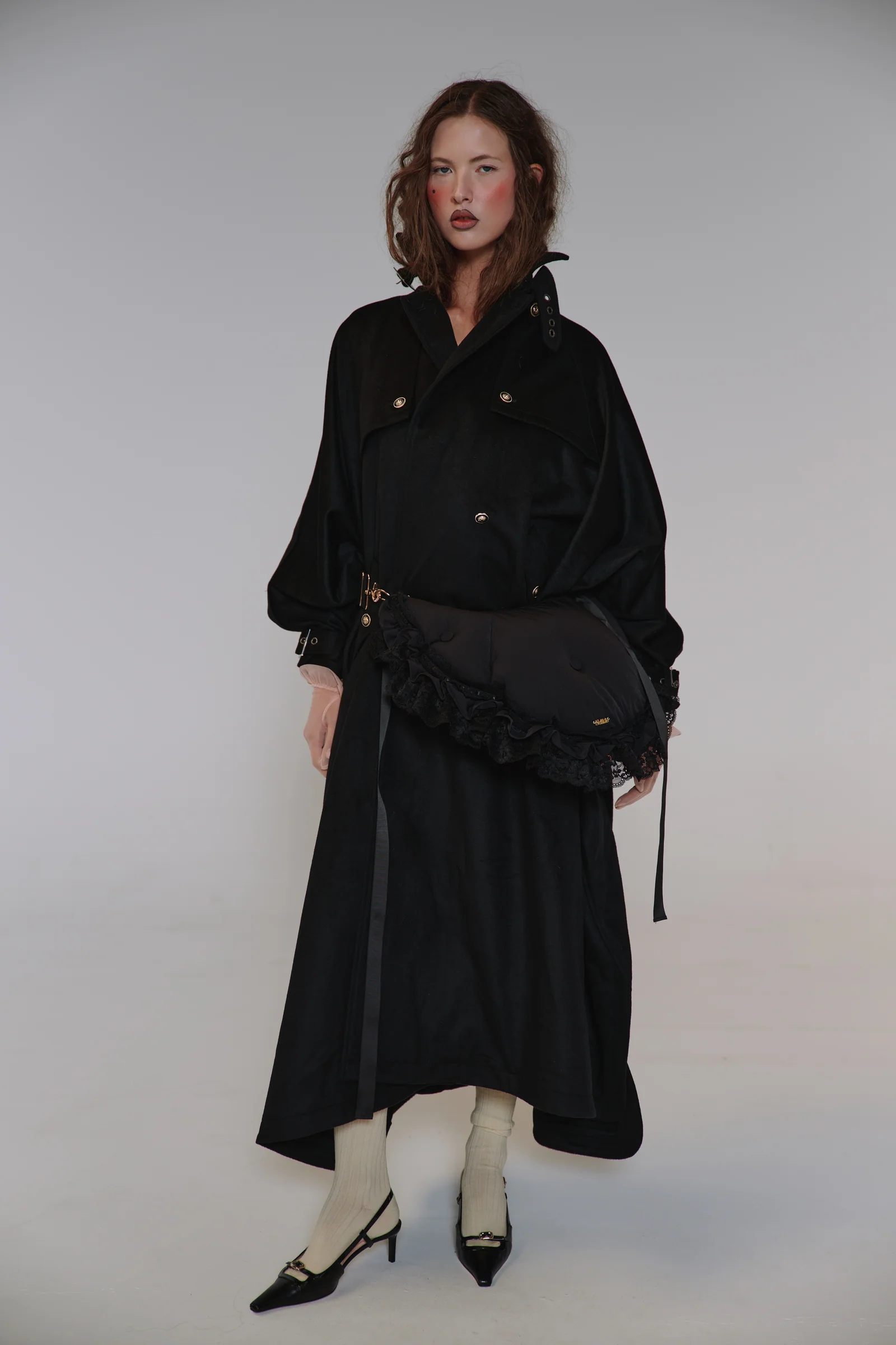 The Caviar Bum Roll Bag - Image 31