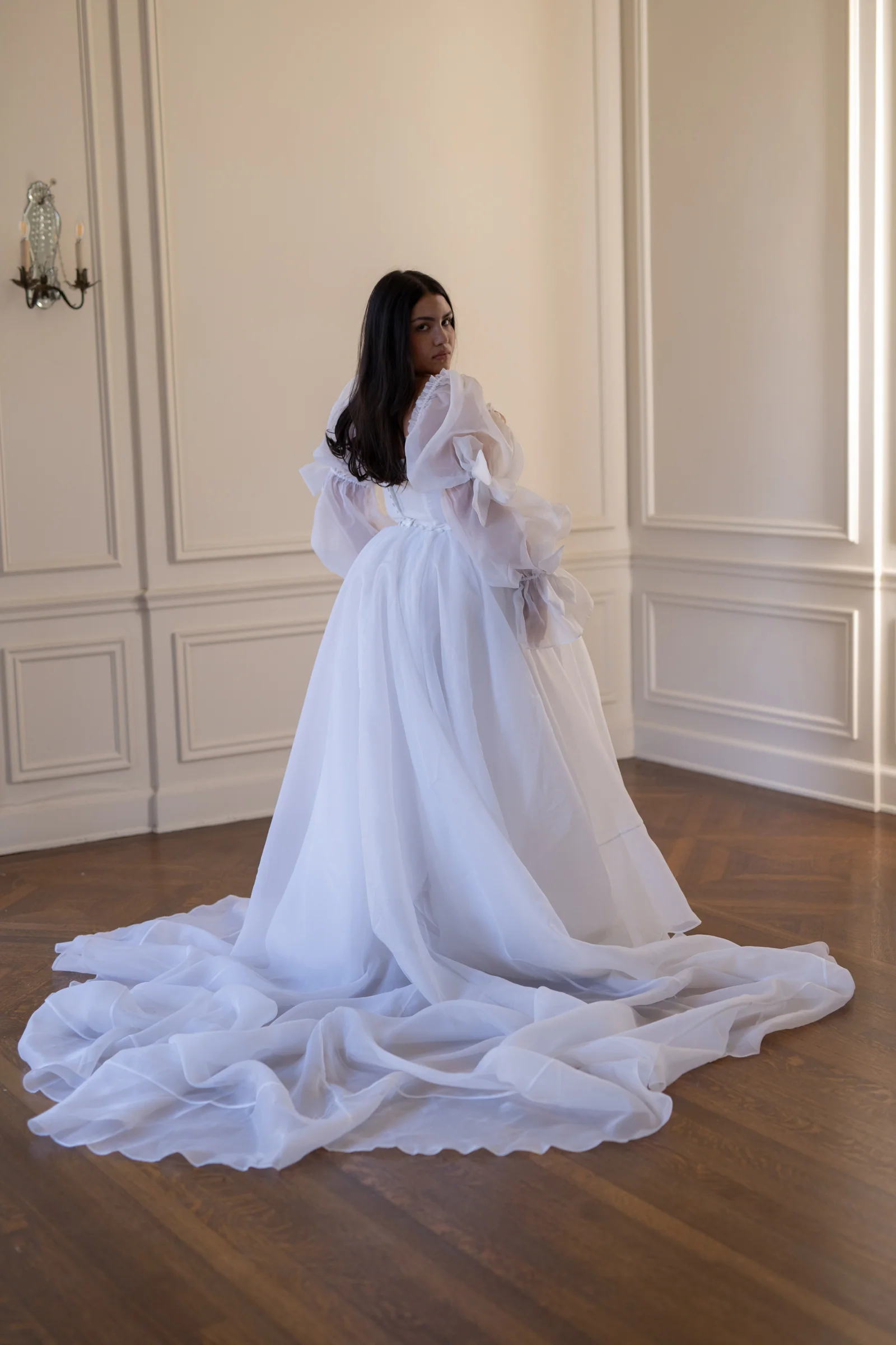 The Ivory Capulet Gown - Image 4
