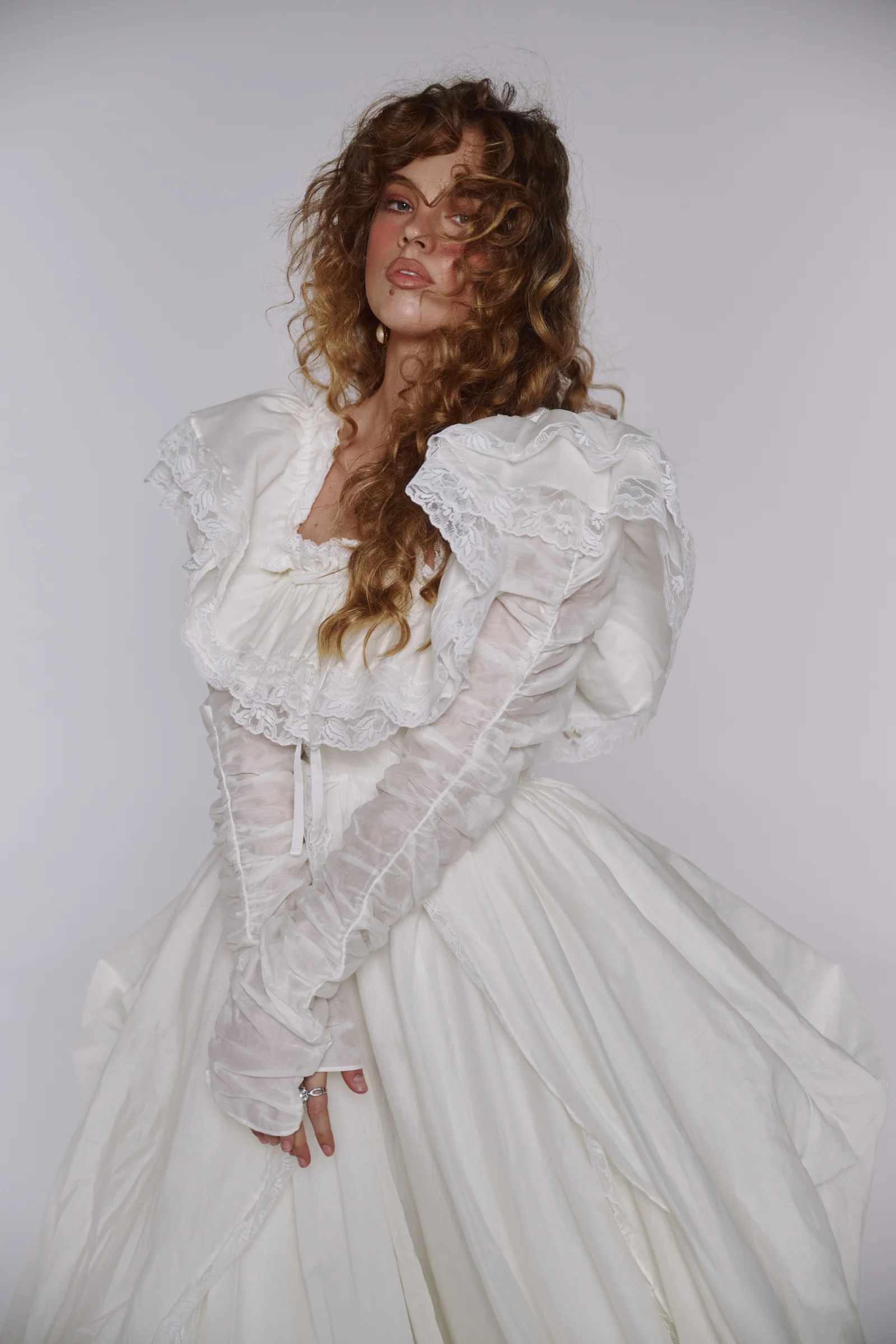 The Orchestra Gown - Image 2