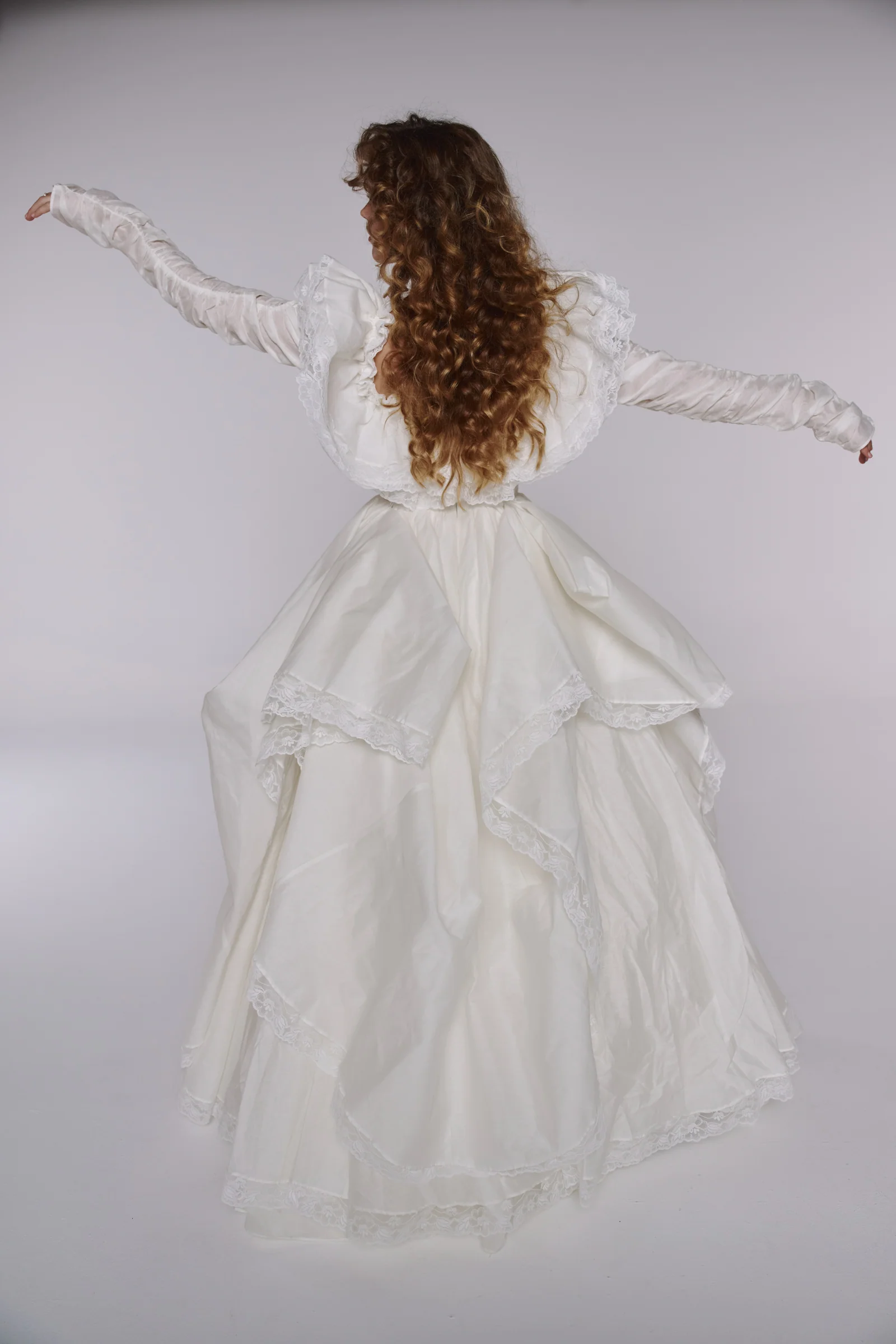 The Orchestra Gown - Image 9