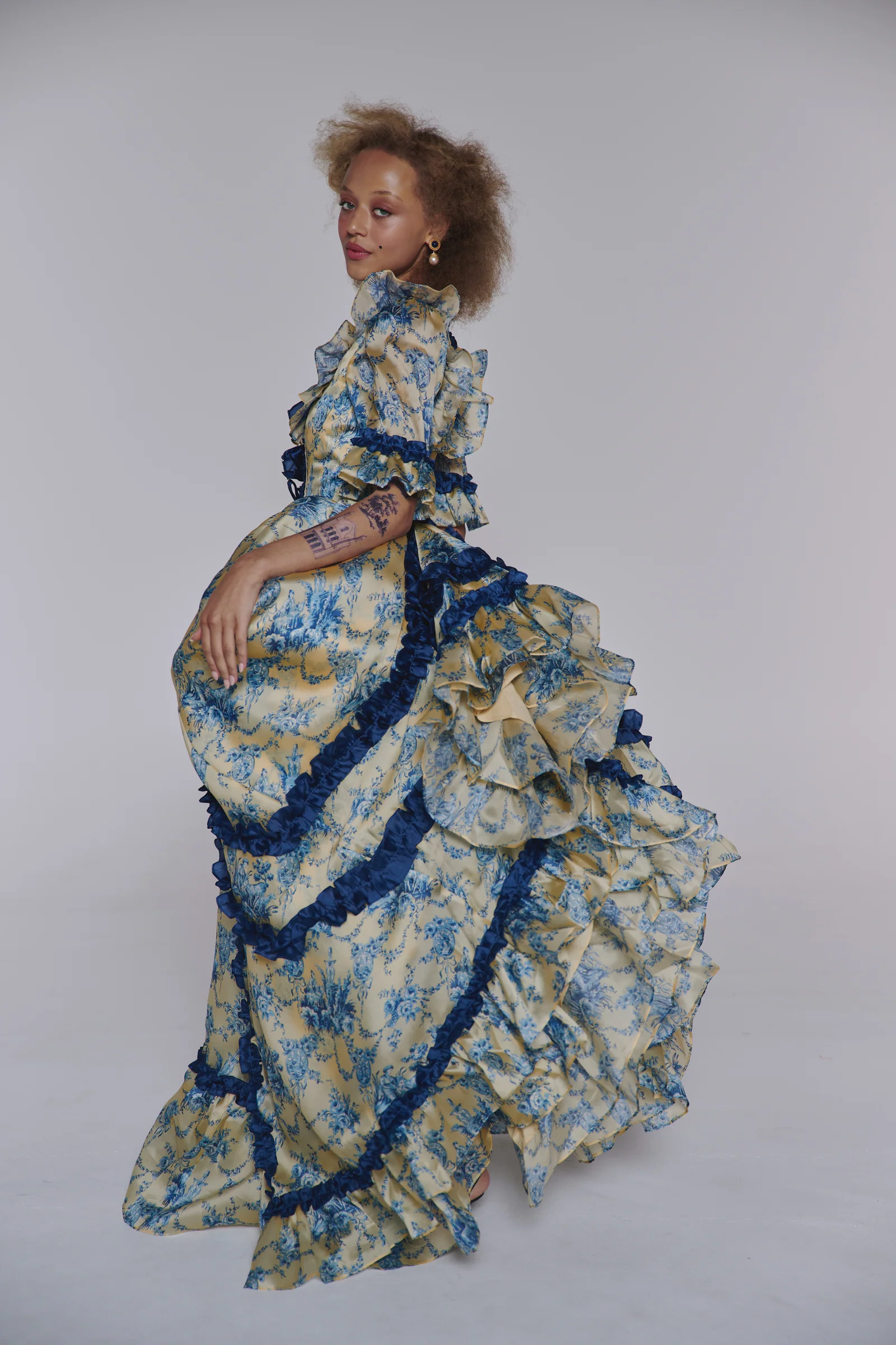 The Silk Satin Lumière Antoinette Gown - Image 14