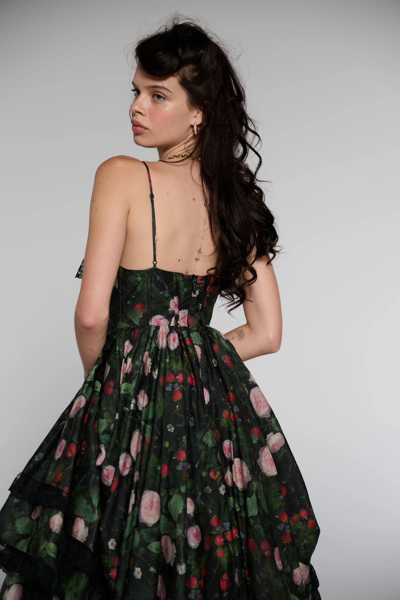 Nature's Delights Princess For Lovers Gown - Image 23
