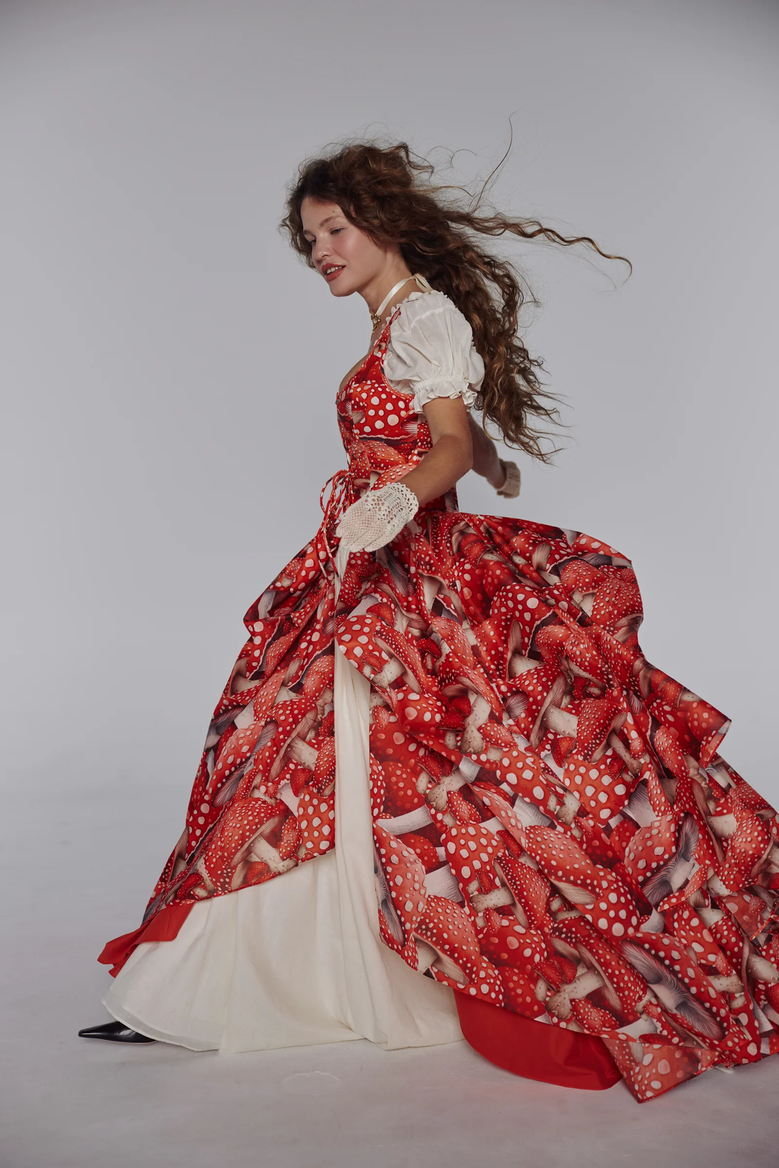 The Toadstool Princess Tournure - Image 3
