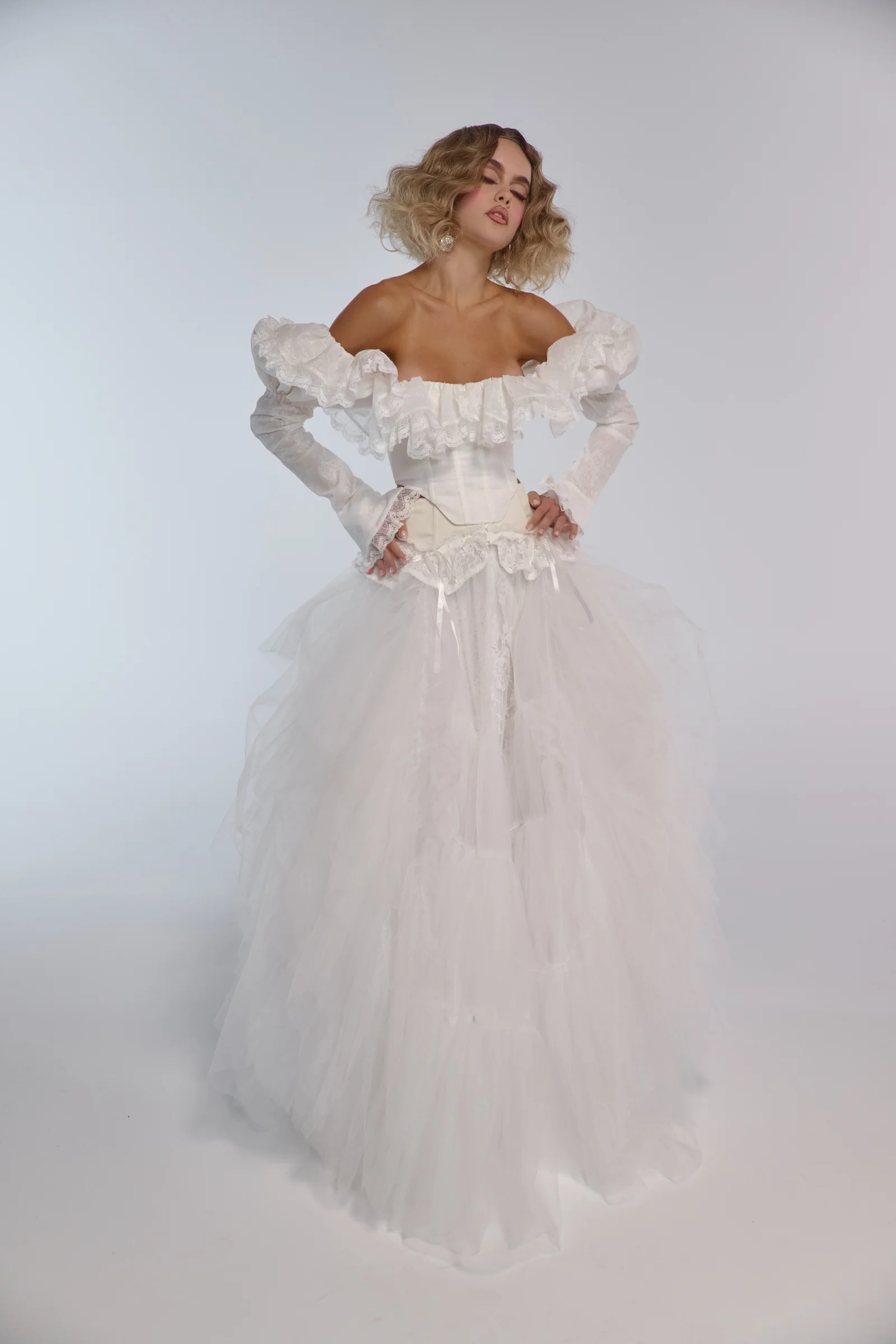 The Tulle Heroine Tournure - Image 10