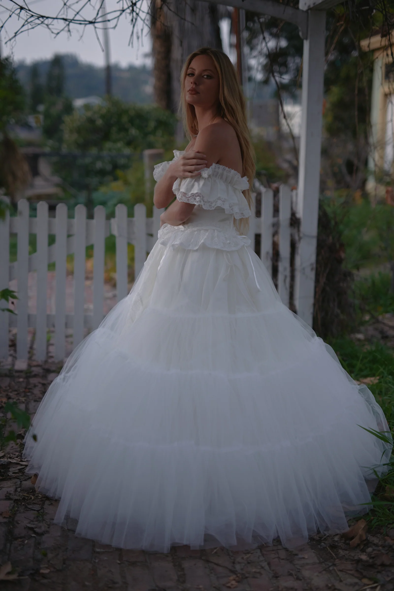 The Tulle Heroine Tournure - Image 5