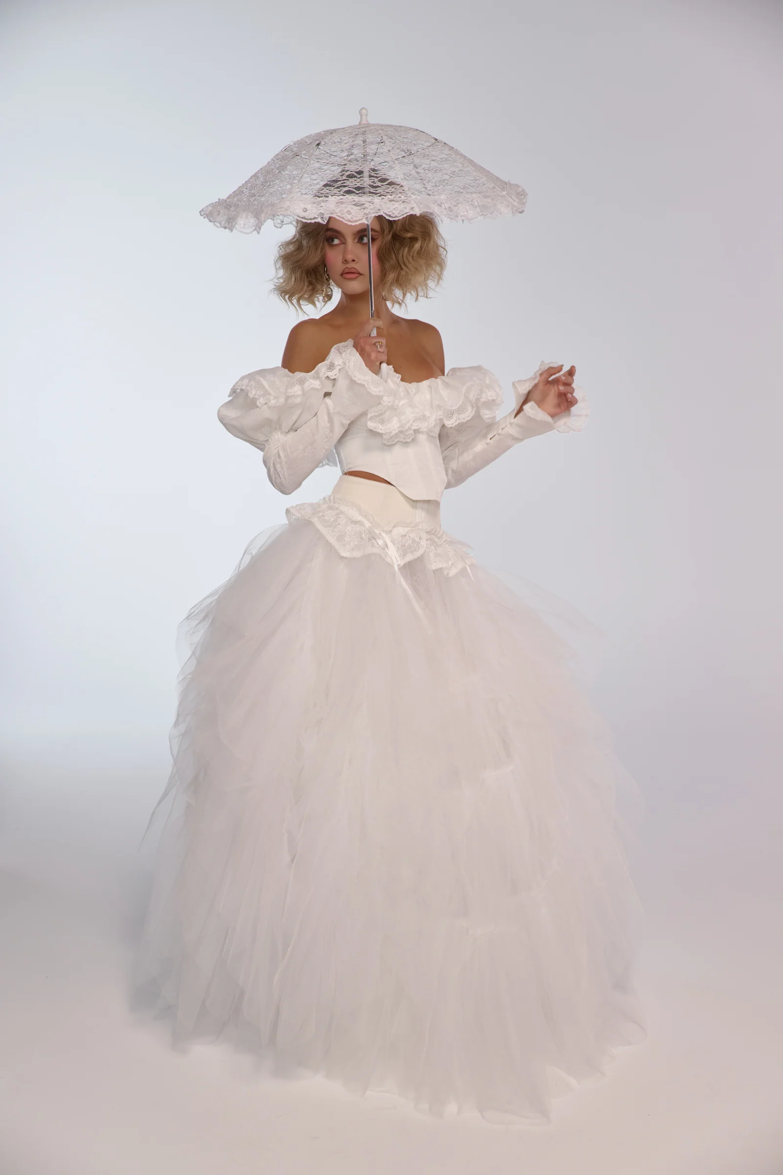 The Tulle Heroine Tournure - Image 9