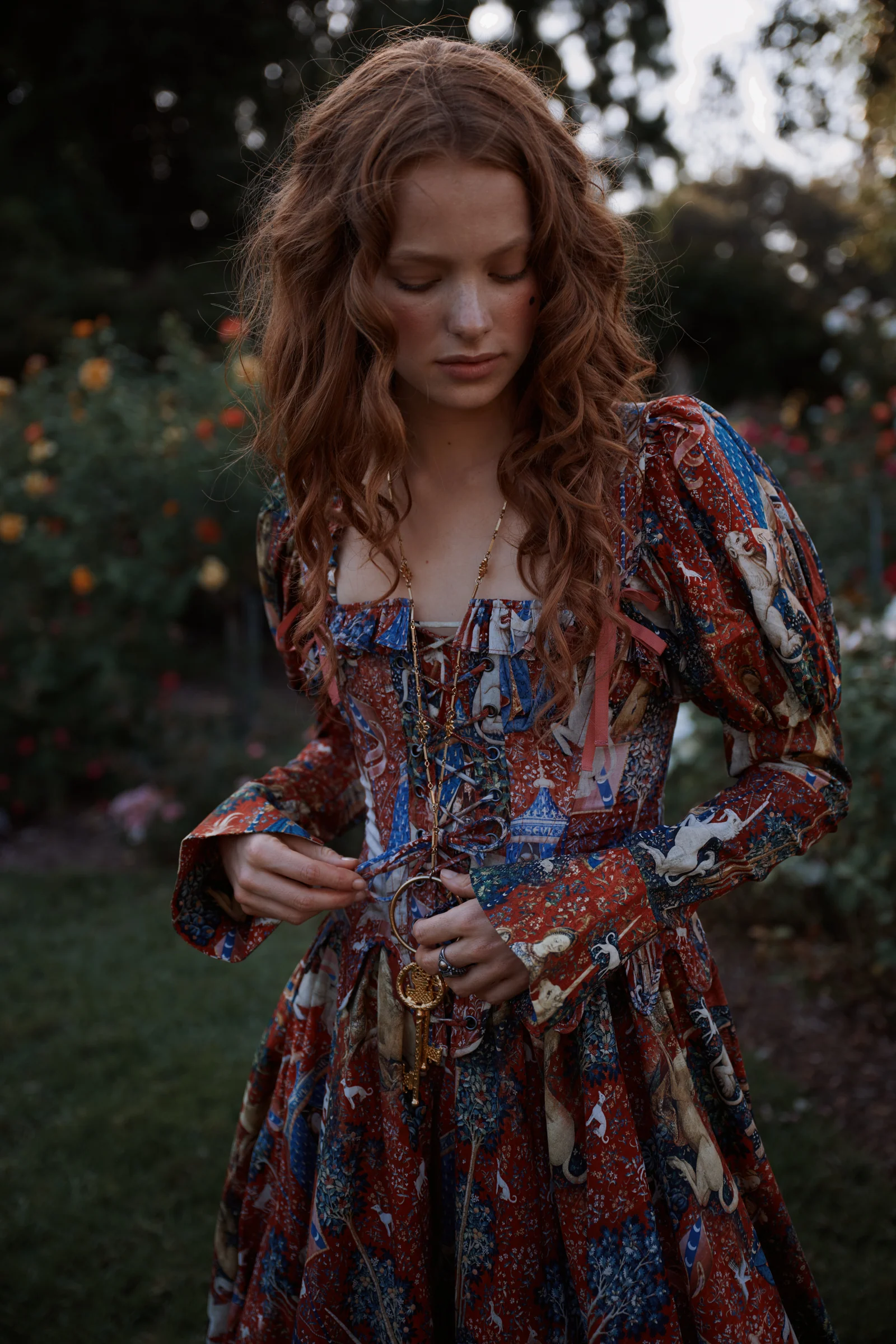 The Lady and the Unicorn Wonderland Corset - Image 6