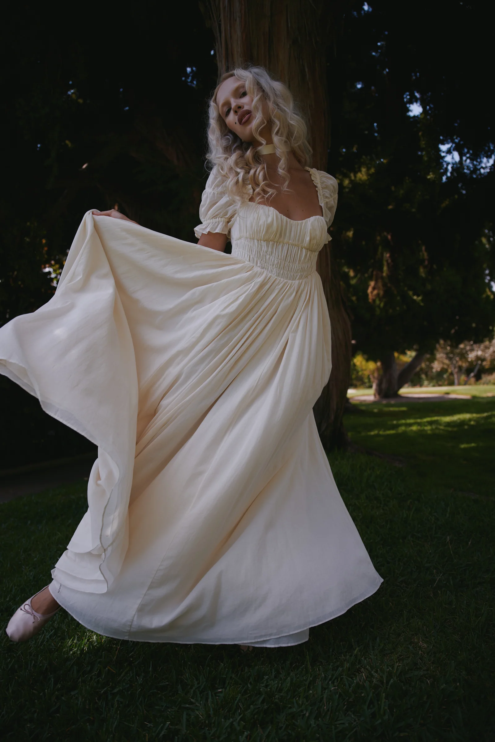 The Vanilla Renfaire Gown - Image 10